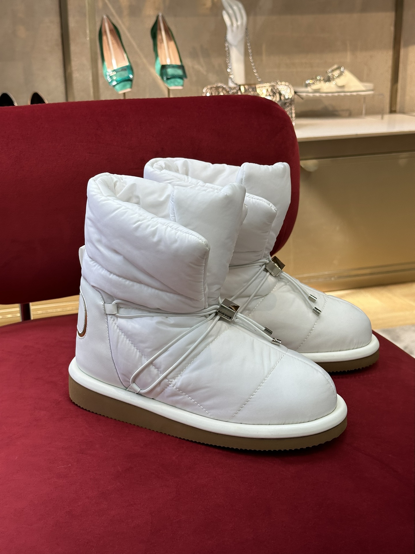 Va1e*ntin0 boots(eu35-42)