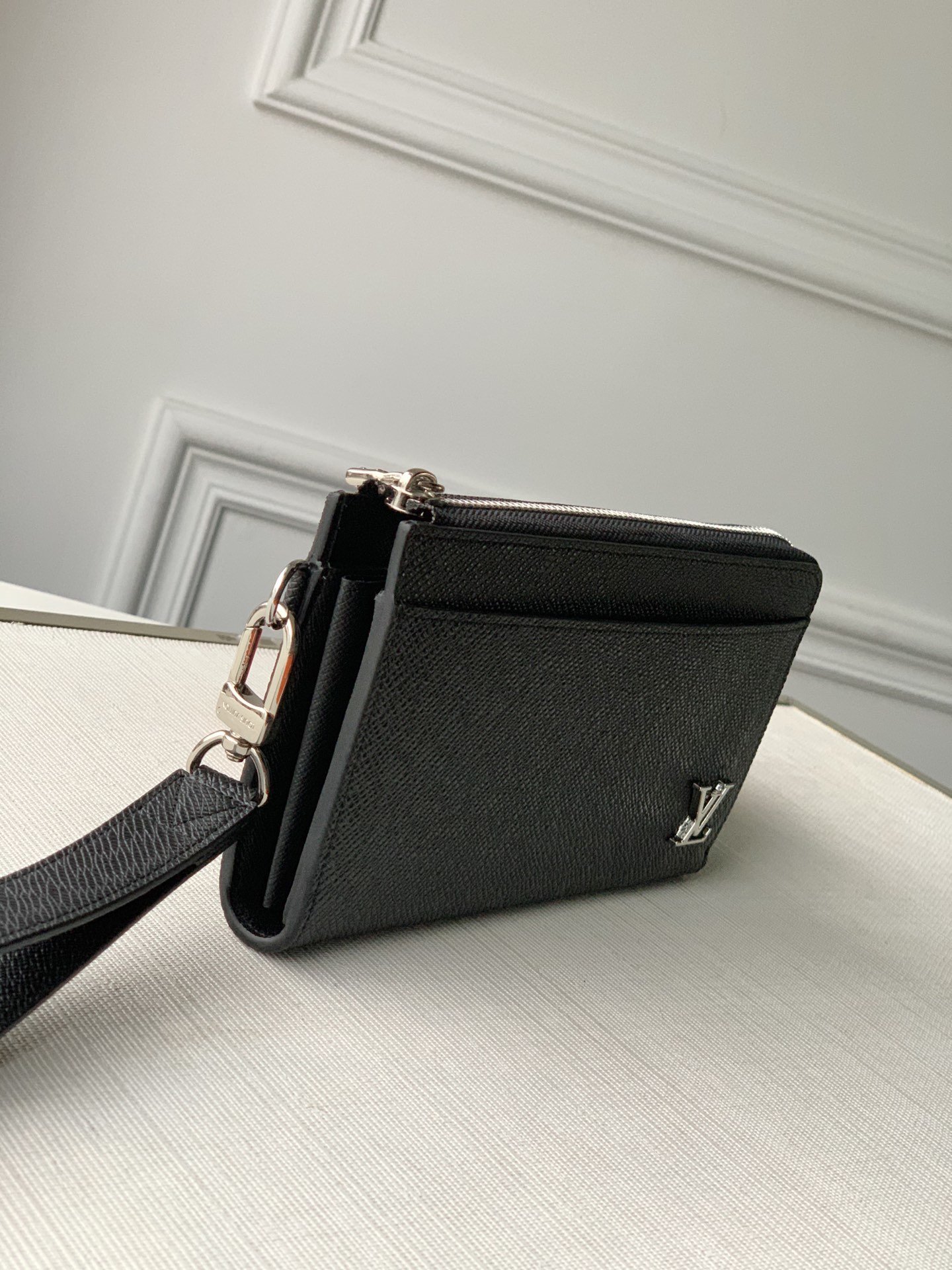 l0*is V*t0n zippy dragonne m69409-19*10cm