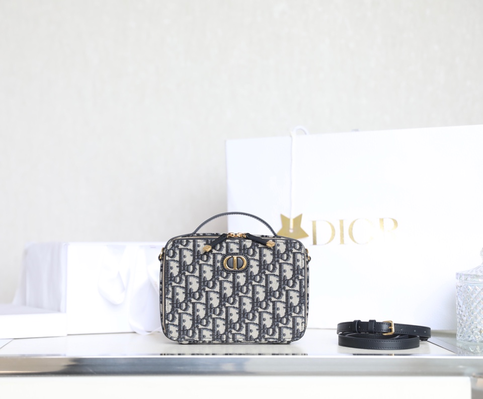 D*or camera bag-19.5*15*6cm