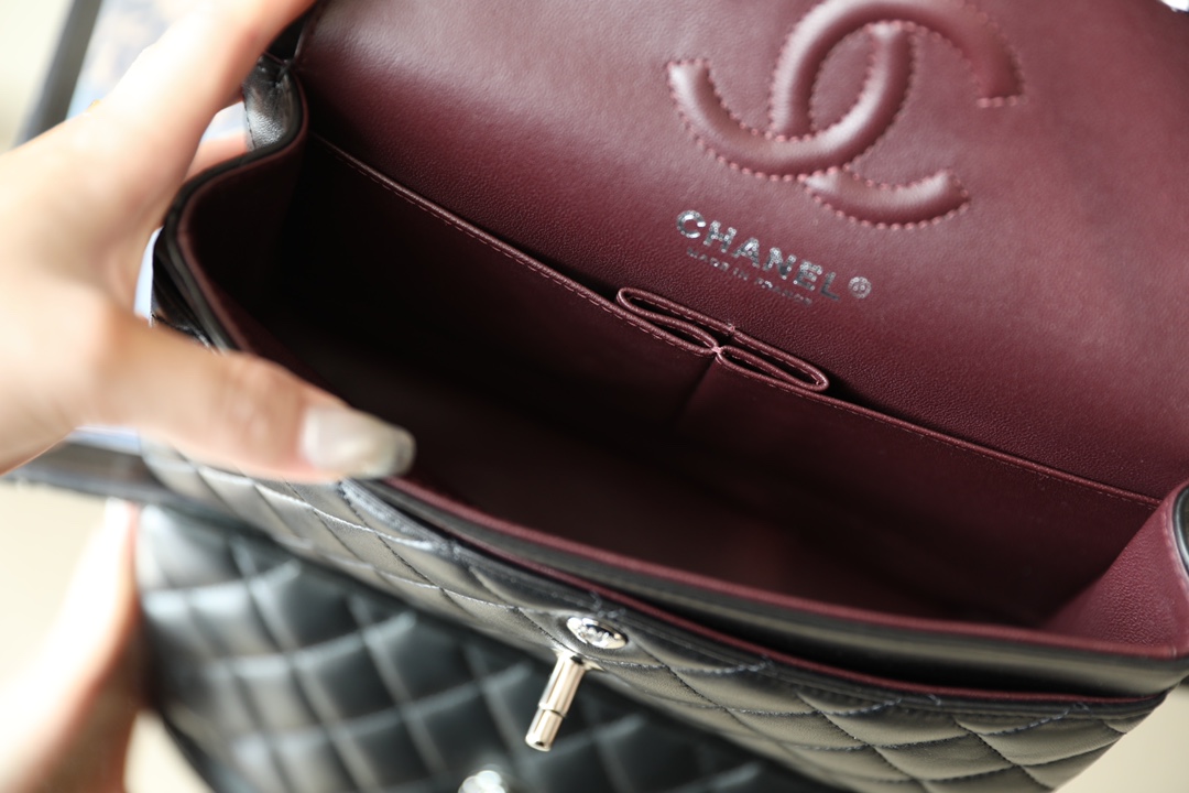 Ch@nel Flap Bag-Lambskin-23CM