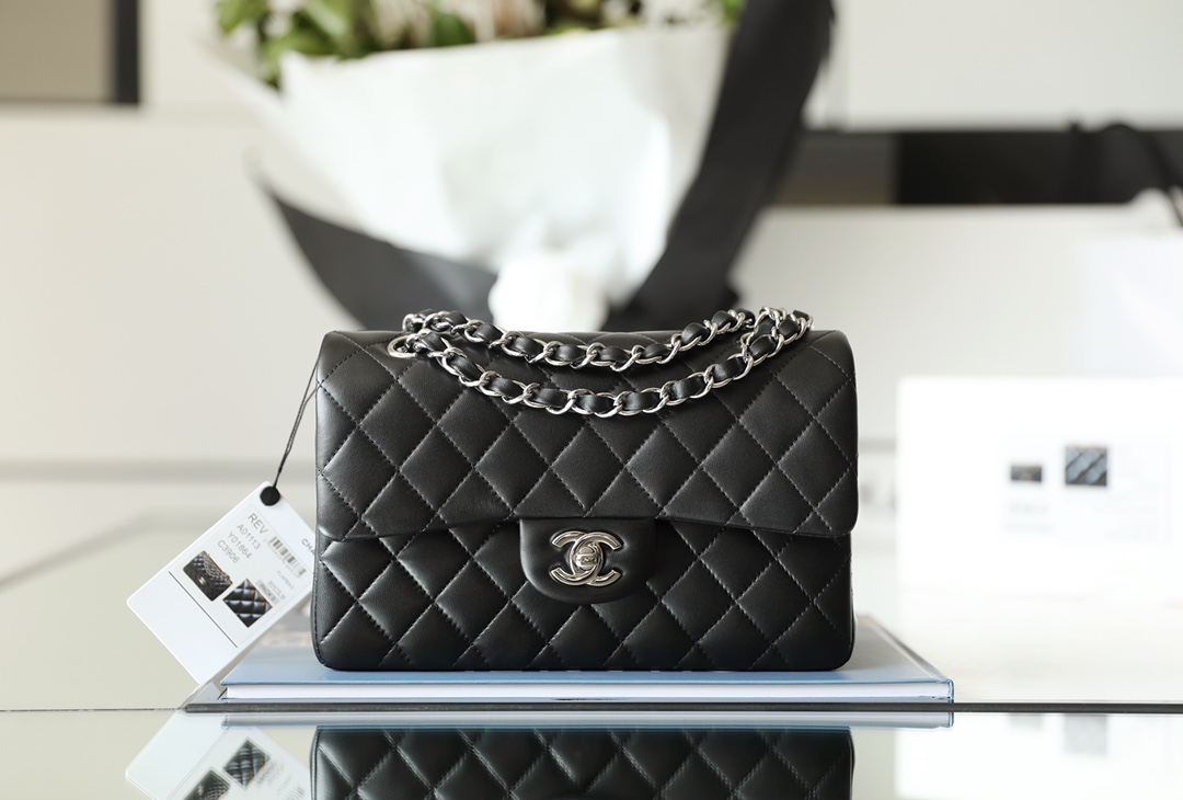 Ch@nel Flap Bag-Lambskin-23CM