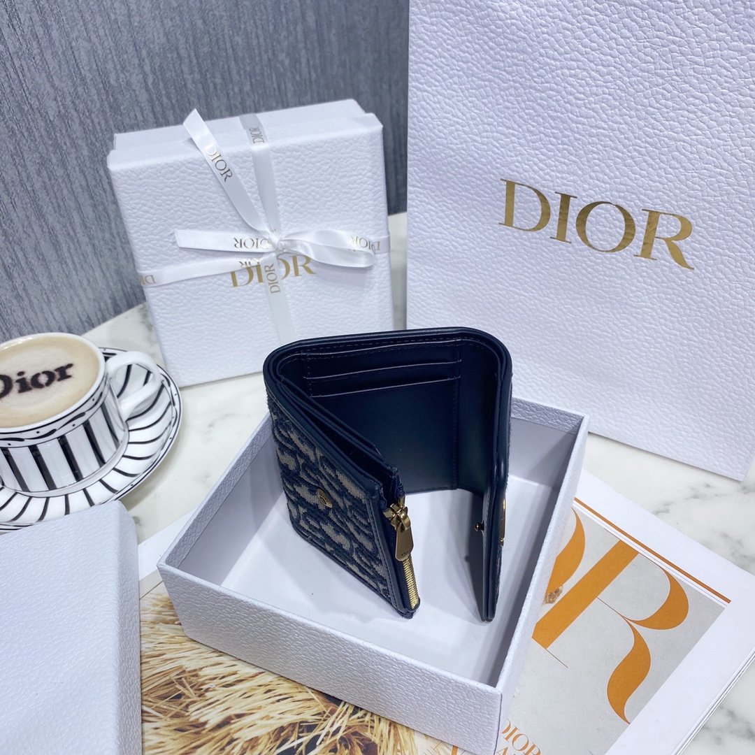 D*or 30 montaigne wallet