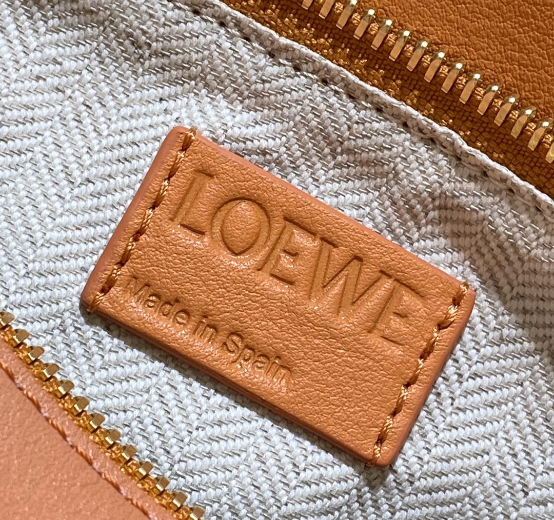L0ew* puzzle small bag-24*10*14cm