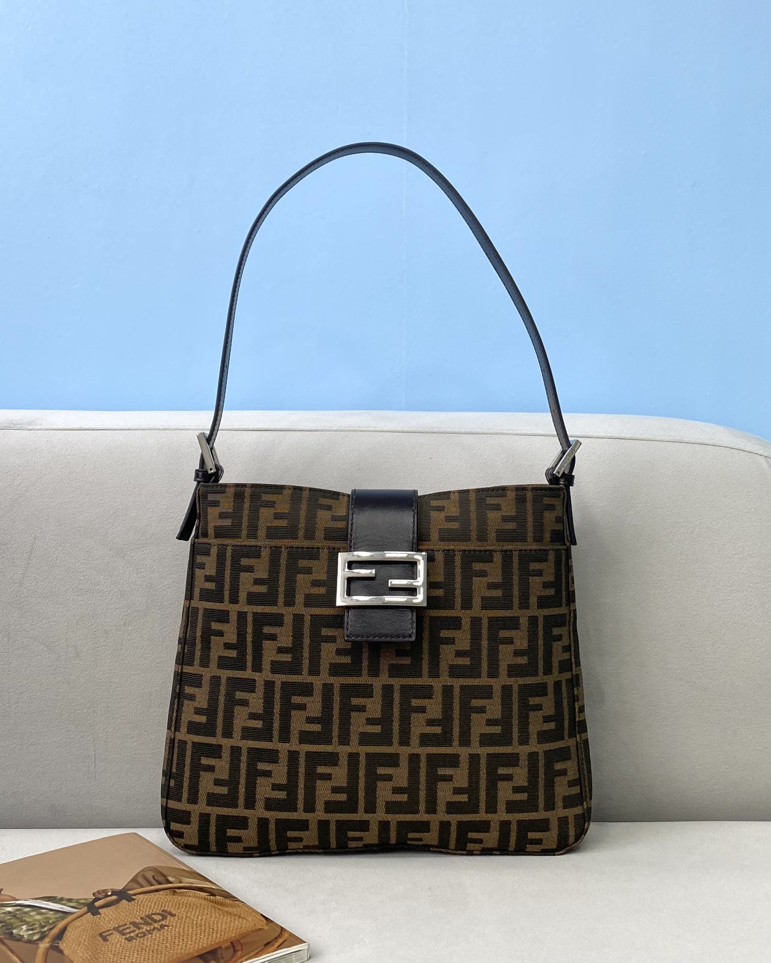 F**di vintage handbags-28×4×24cm