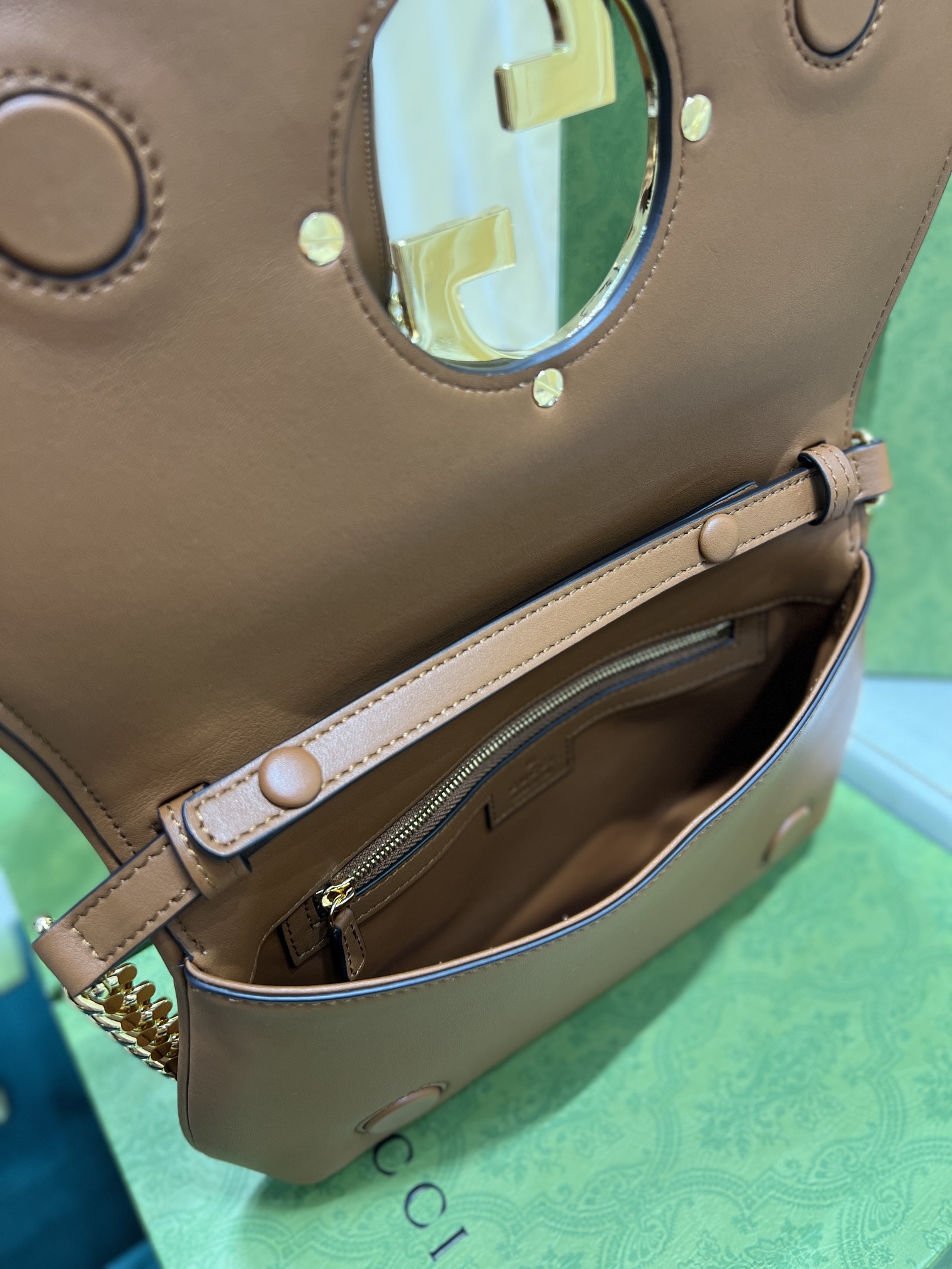 G*u*i blondie shoulder bag-28*16*4cm