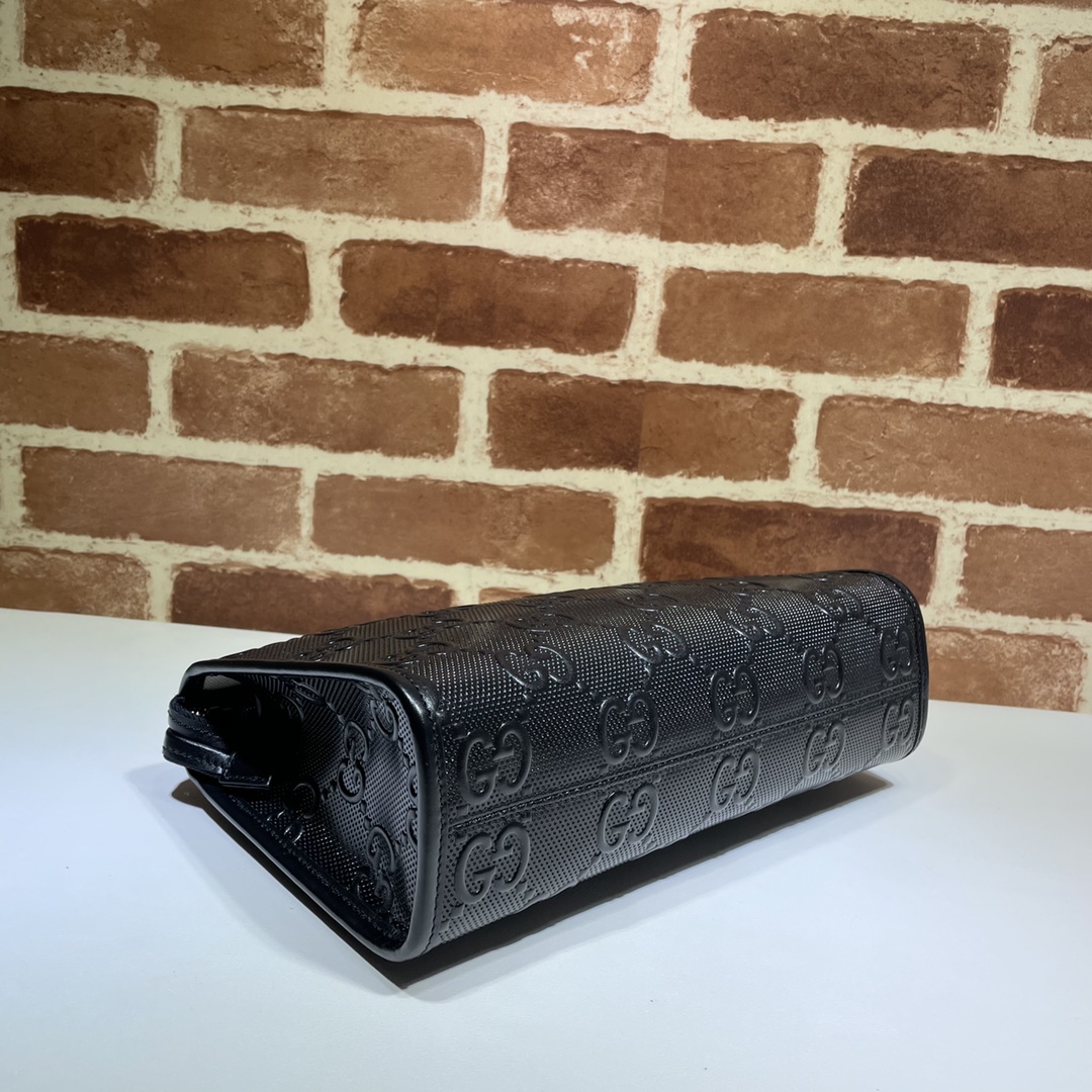 G*u*i pouch-29*18*9cm