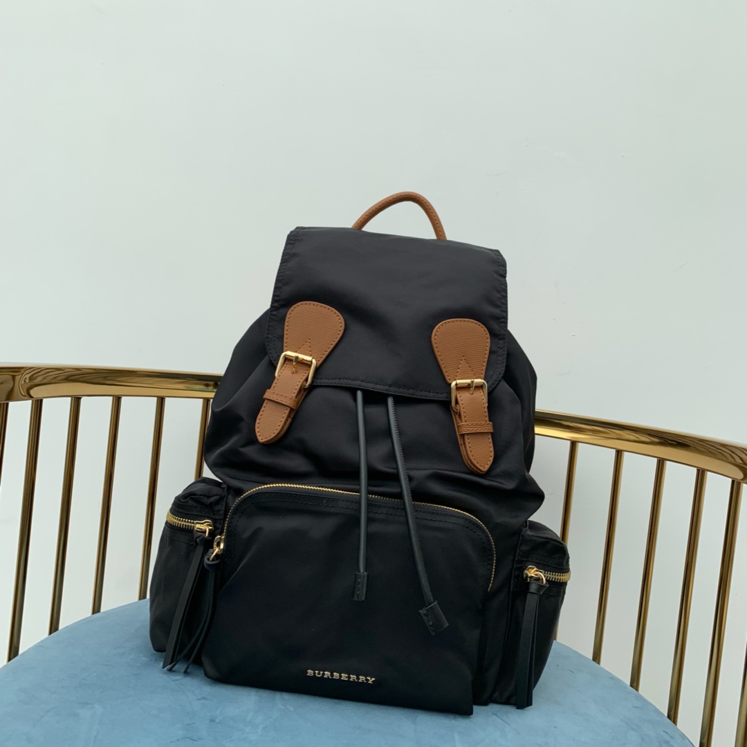 B**rry rucksack backpack-28x42cm