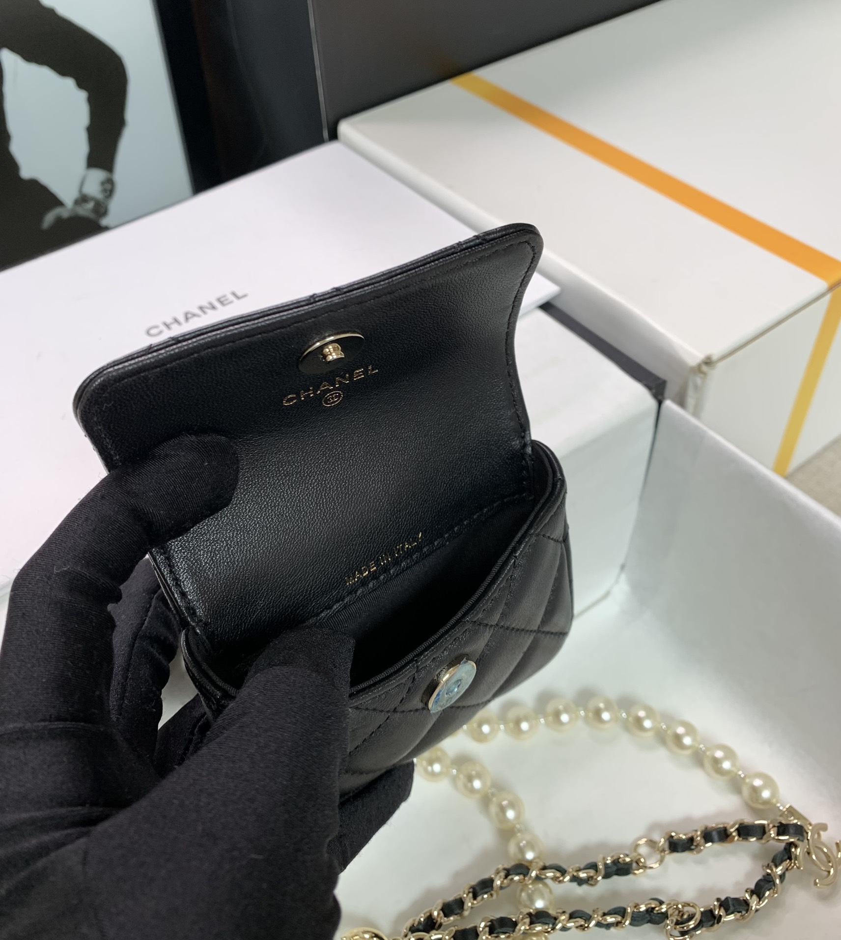 Ch@nel 2022SS Pearl Chain Waist Bag
