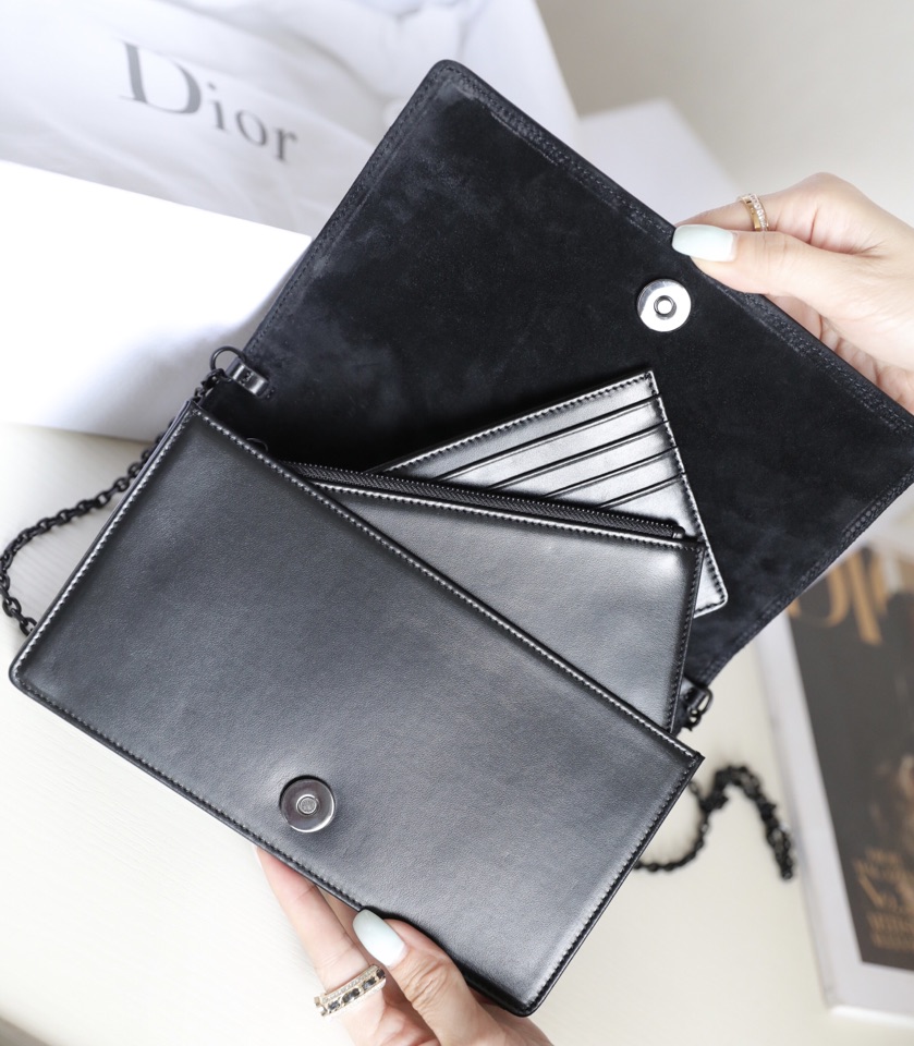 D*or wallet on chain-21.5*11.5*3cm