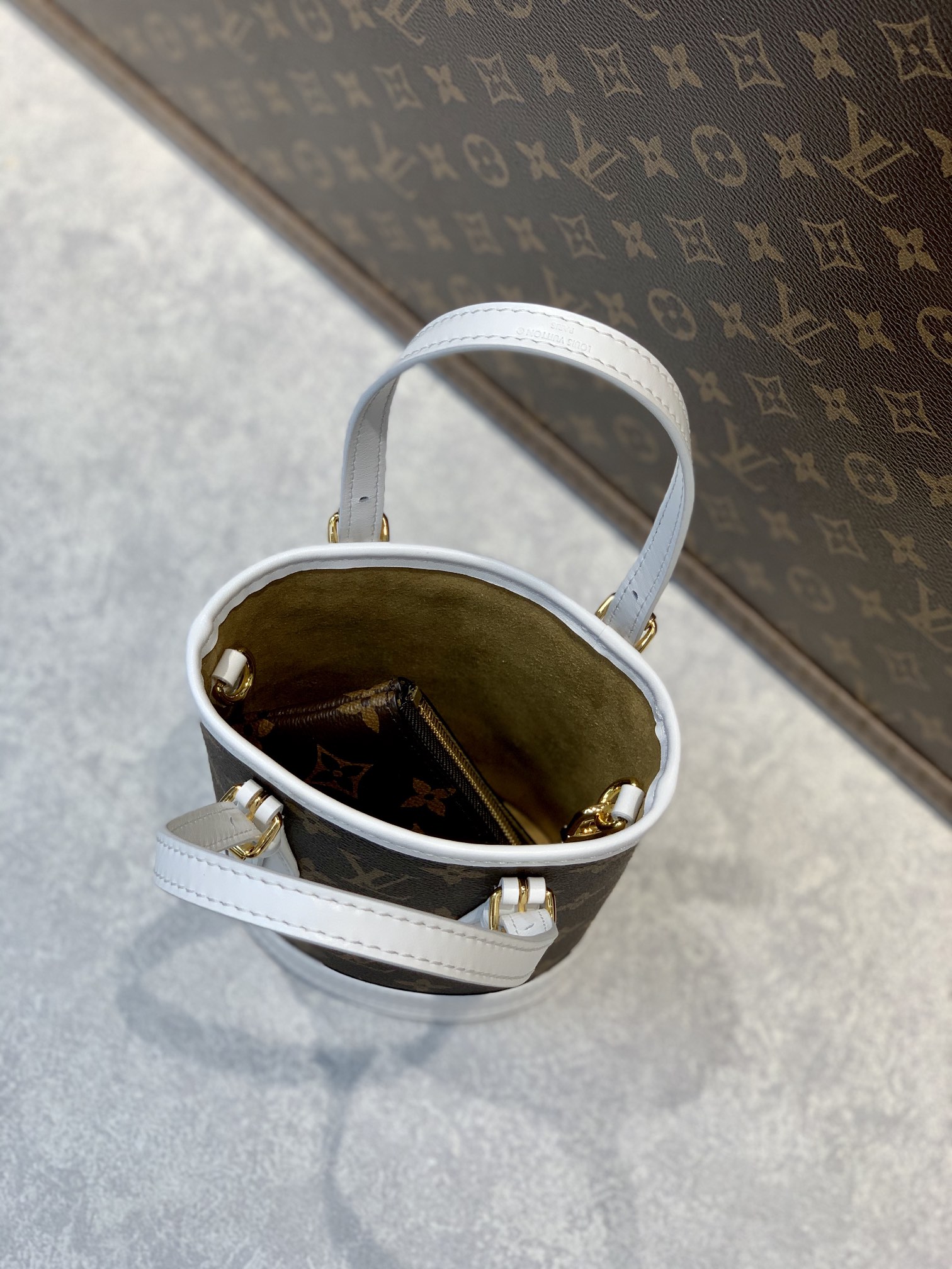 l0*is V*t0n m81489 nano bucket-13*17*9cm