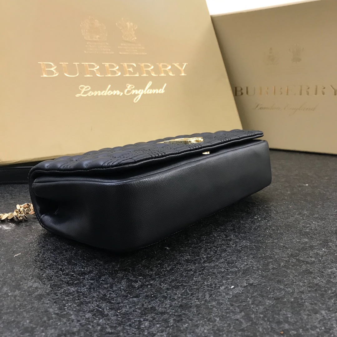 B**rry lola chain bag-23*13*6cm