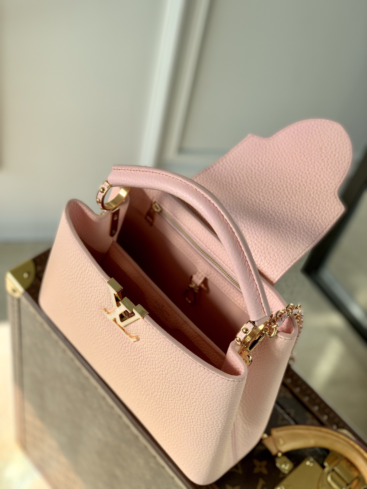 l0*is V*t0n capucines bb-27*18*9cm