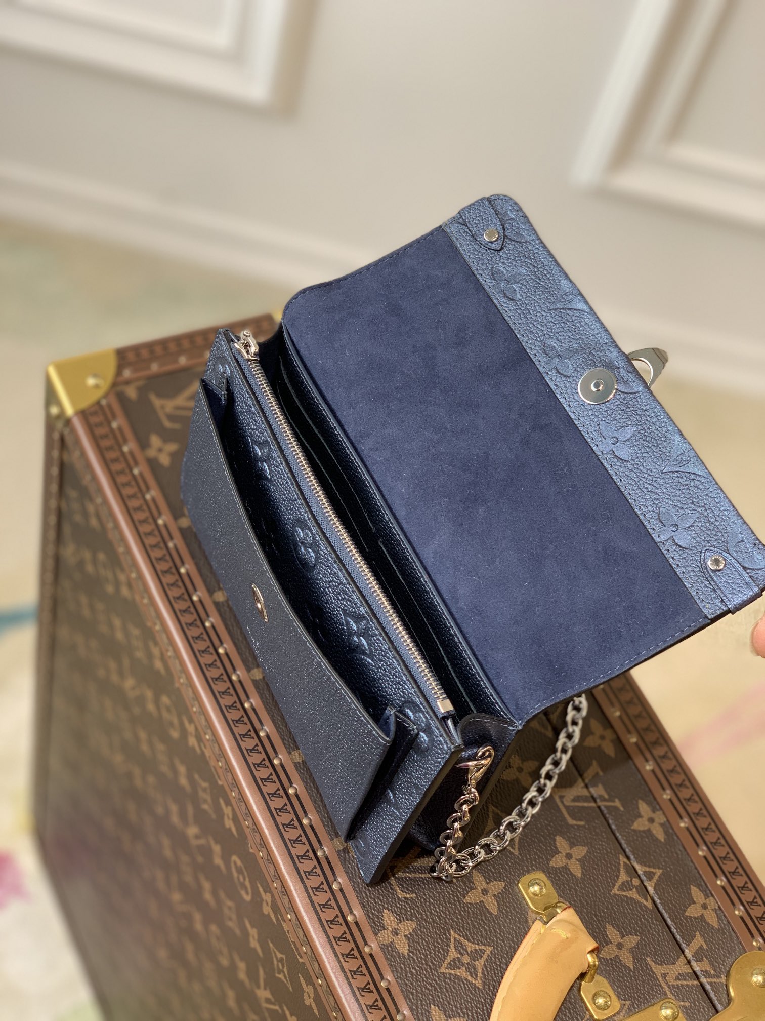 l0*is V*t0n vavin handbags-19*13*4cm