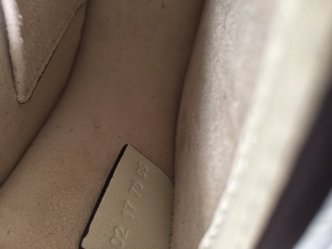 Ch10e Ch10e nil bag