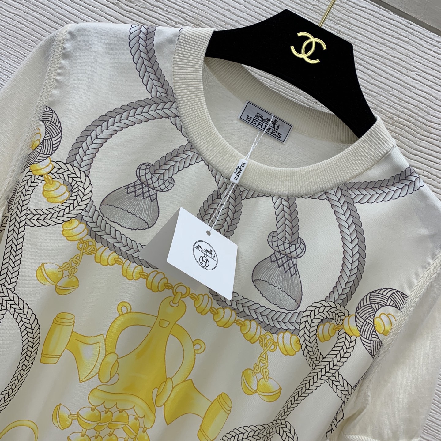 H**me5 t-shirt