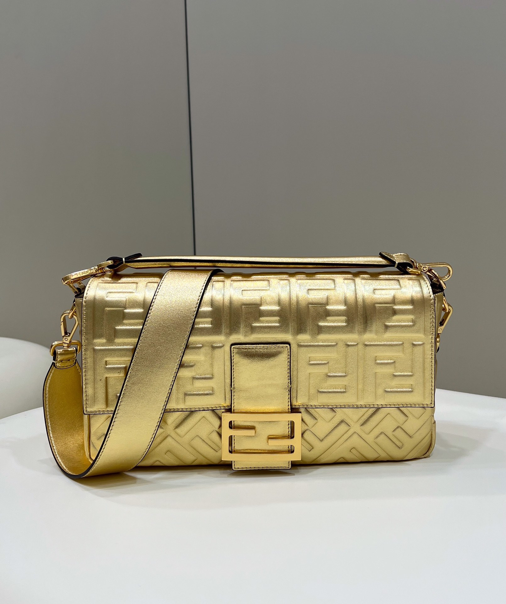 F**di baguette bag