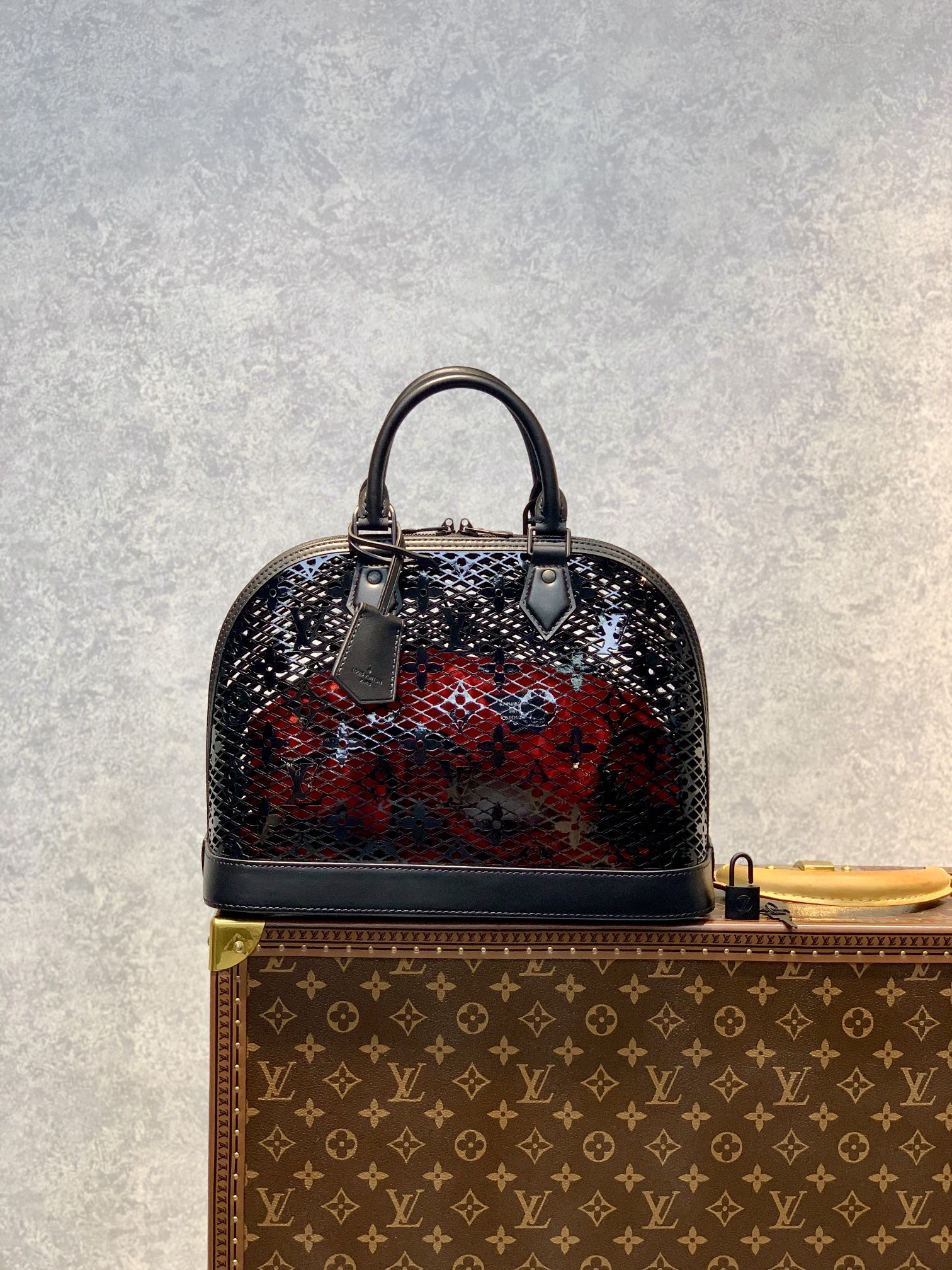 l0*is V*t0n neo alma pm-32×24×15cm