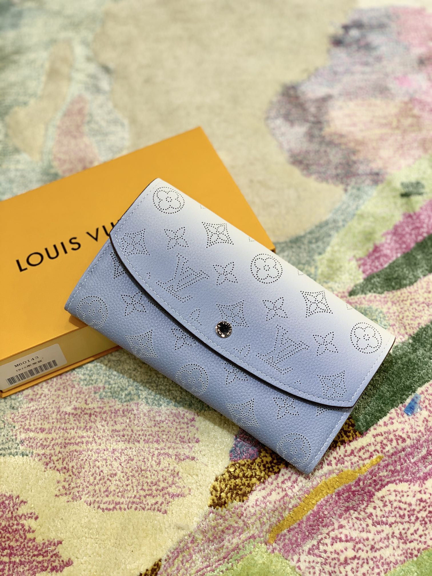 l0*is V*t0n lris wallet-12*19*2cm