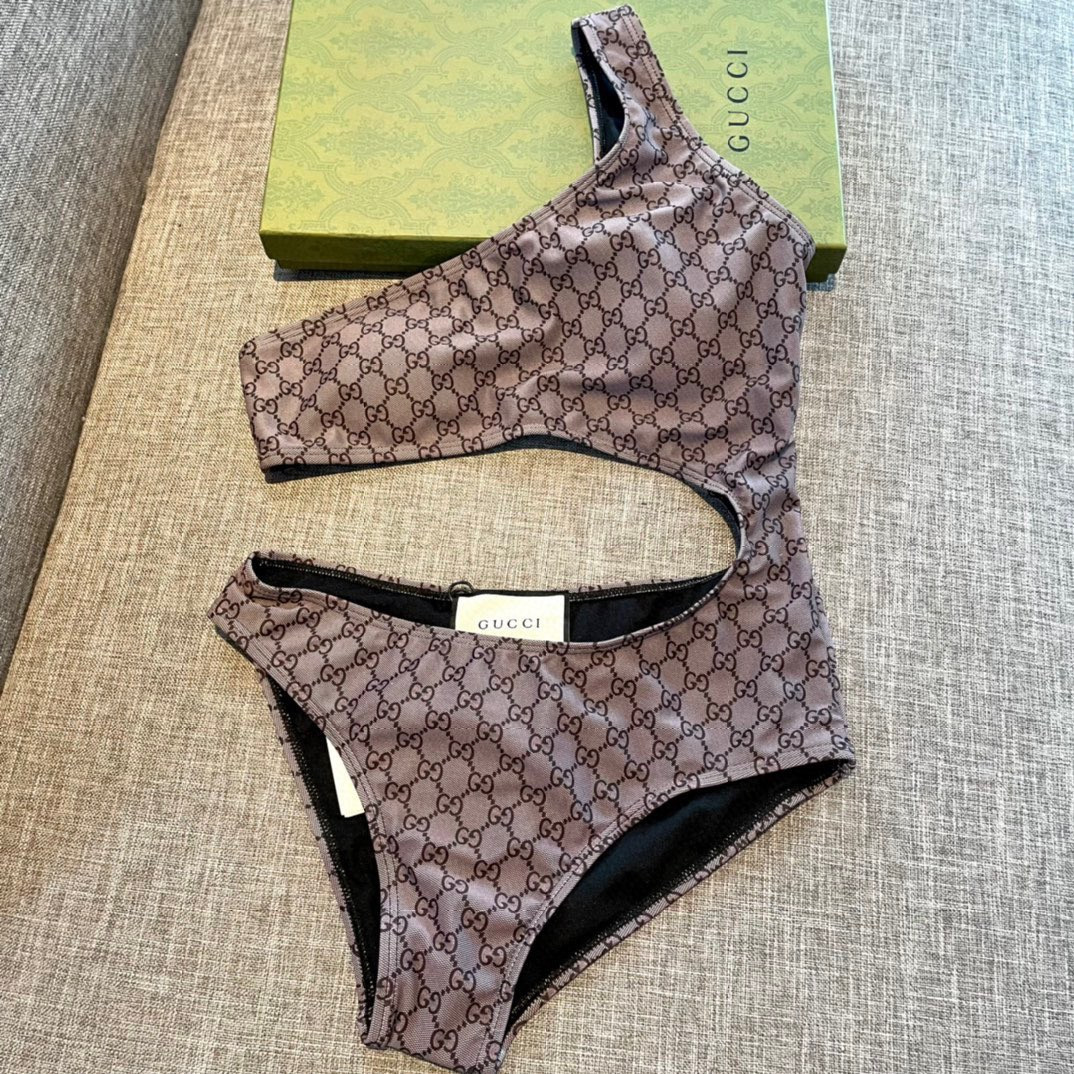 G*u*i swimsuit