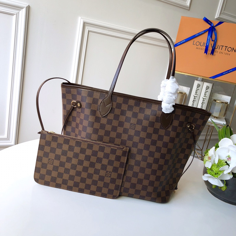 l0*is V*t0n neverfull mm (red inside) -32*29*17cm