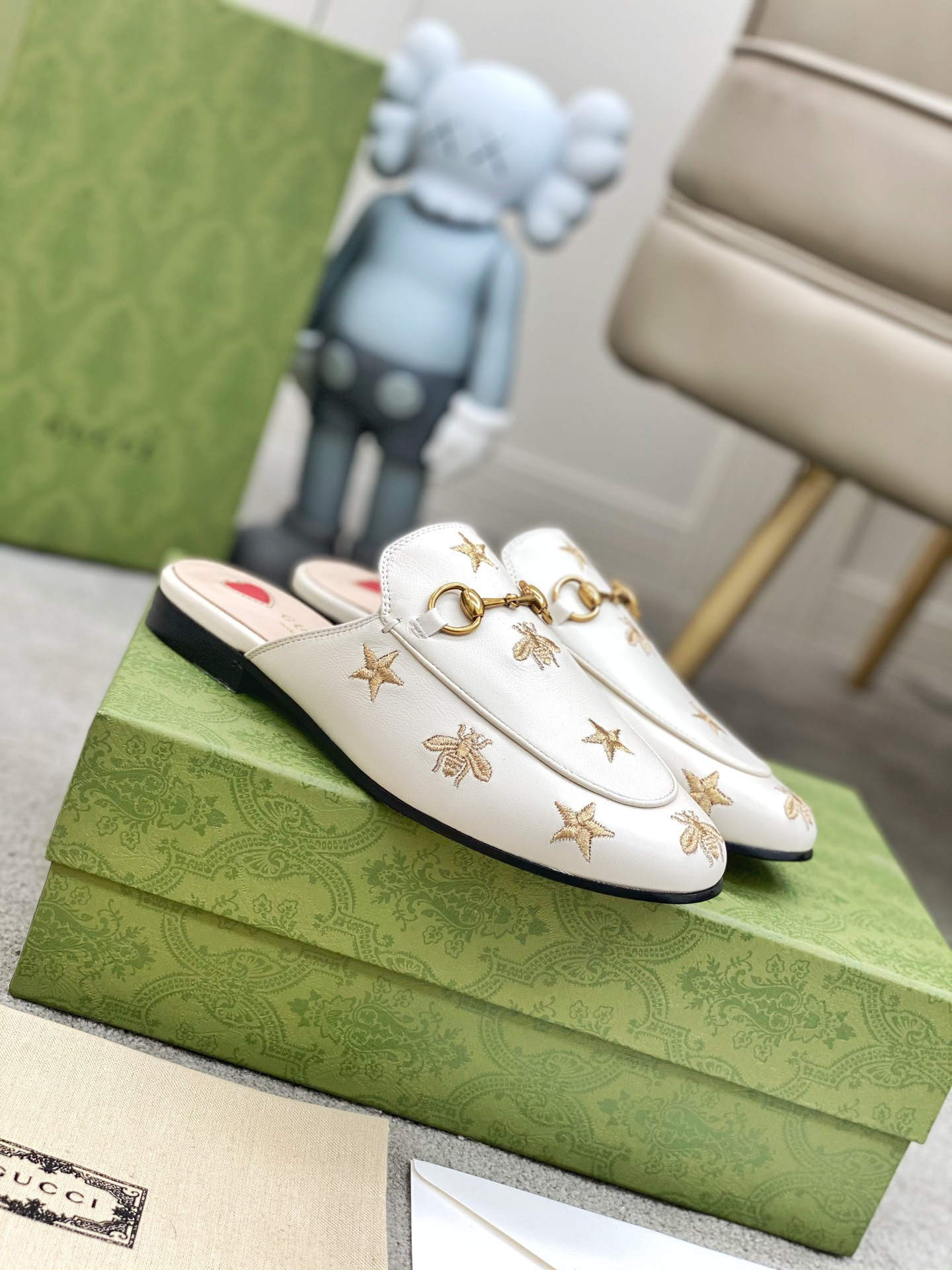 G*u*i loafers shoes