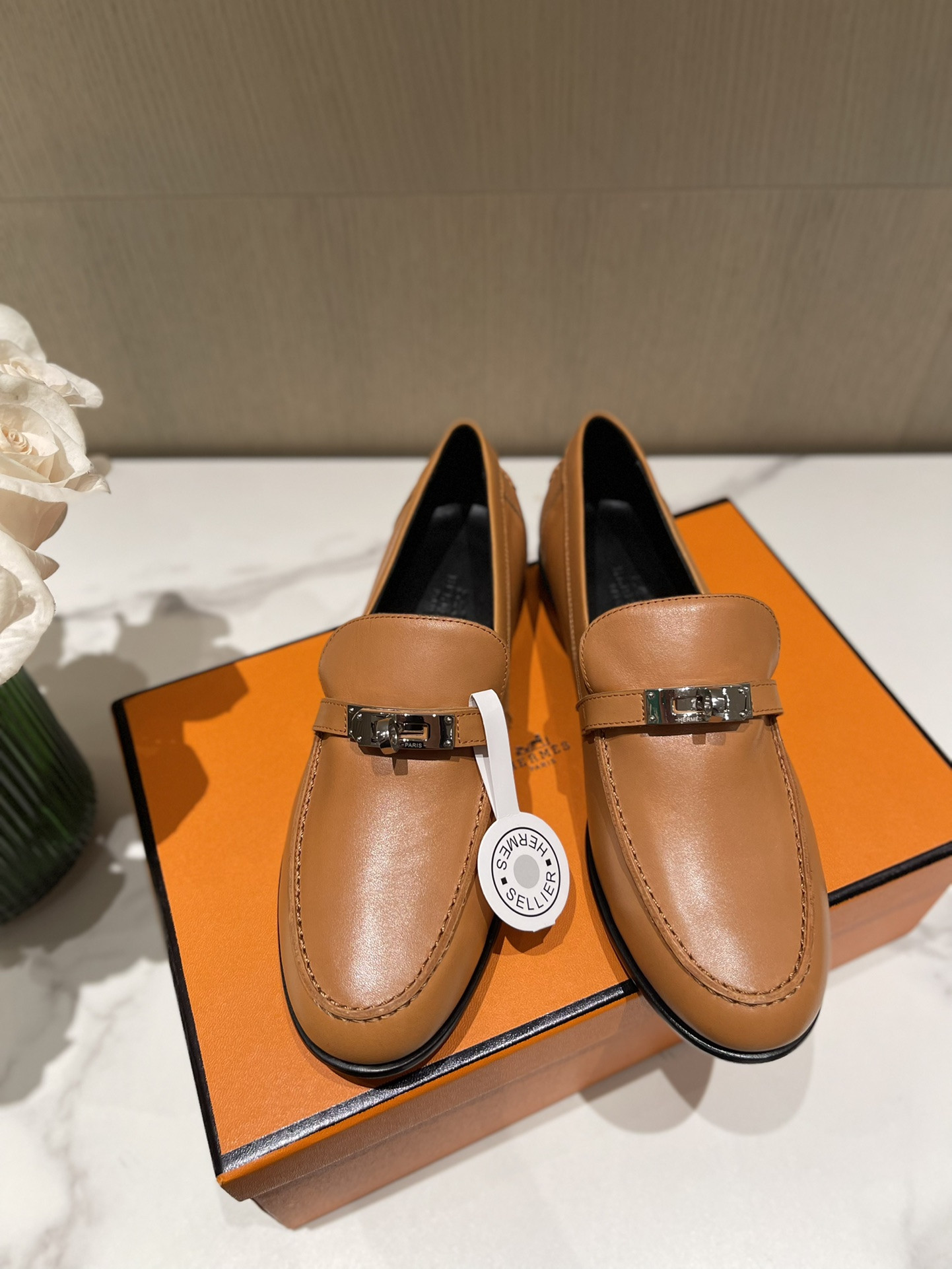 H**mes loafers(eu35-eu40)