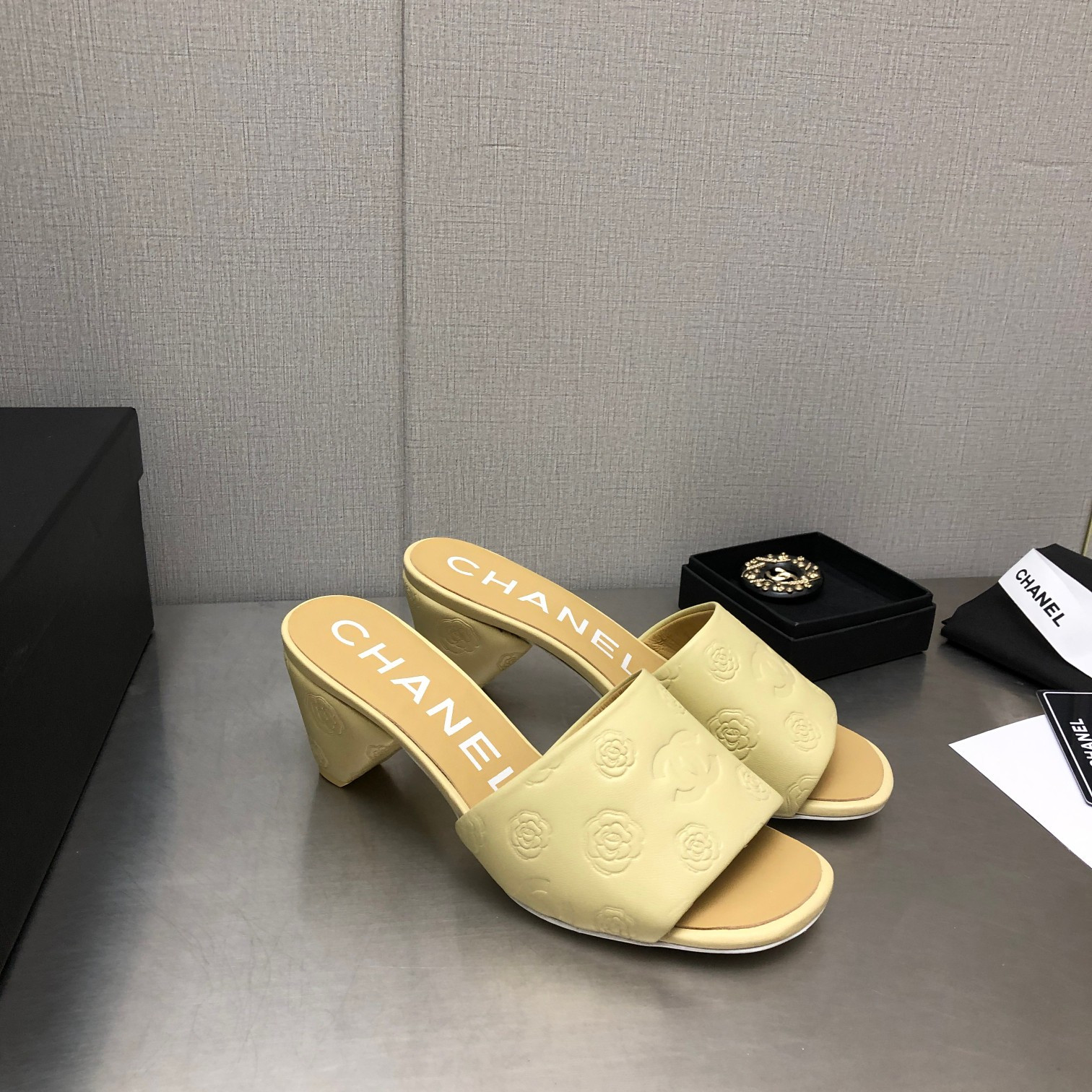 Ch@nel 2023ss Sandals
