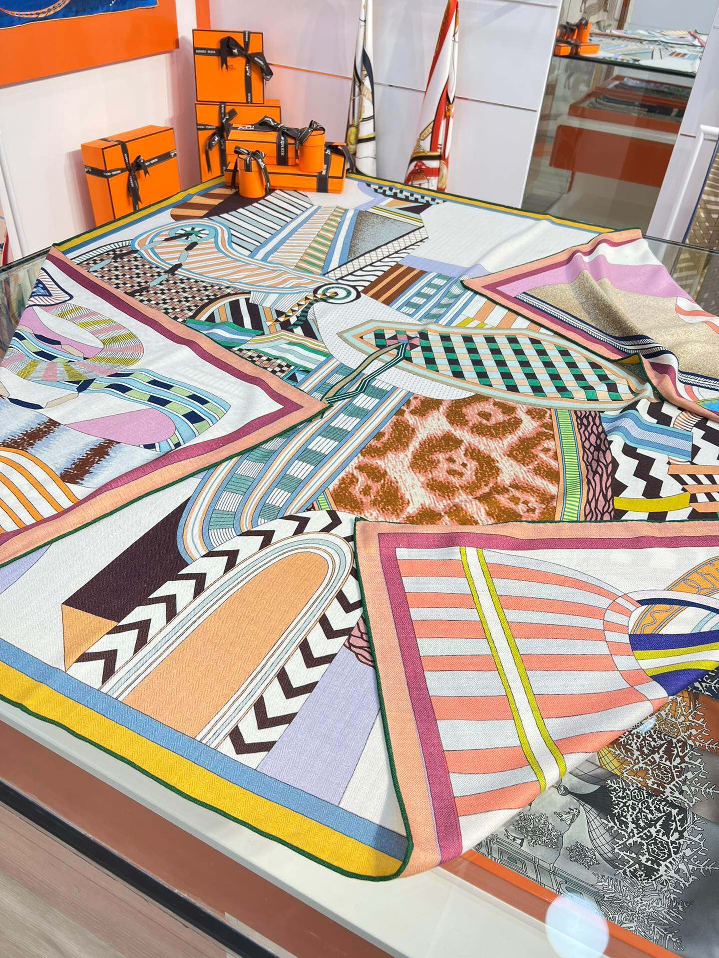 H**mes shawls-140*140cm