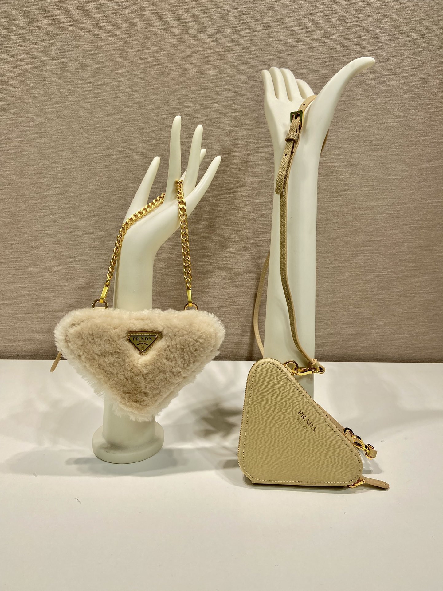 Pra*a 1nr015 double triangle bag -15*10*5cm