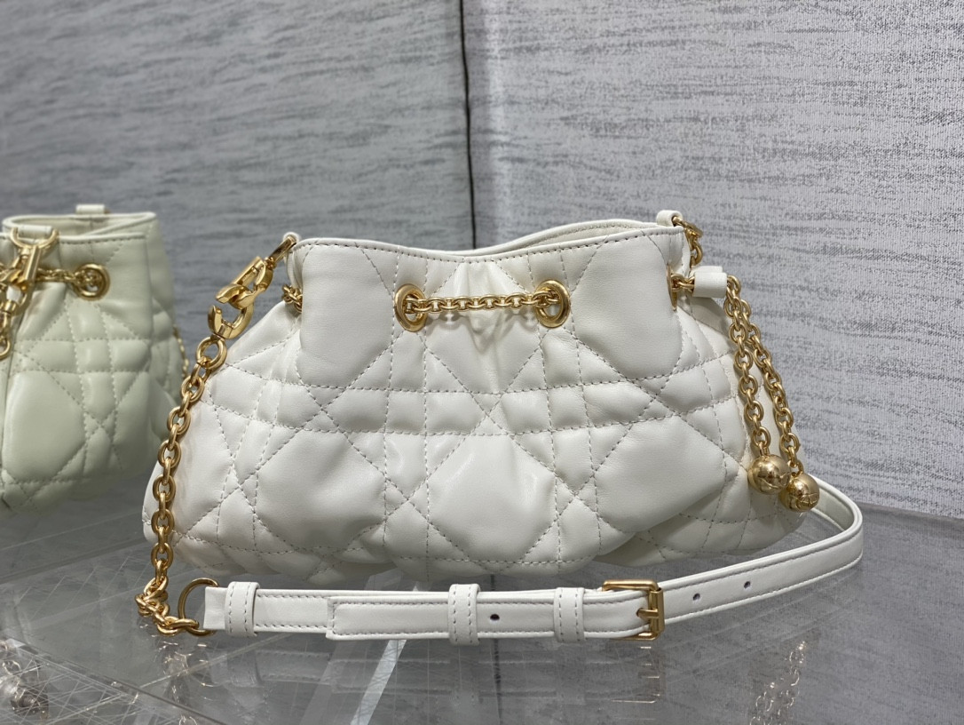 di0r D*or ammi bag-27 * 15 * 12cm
