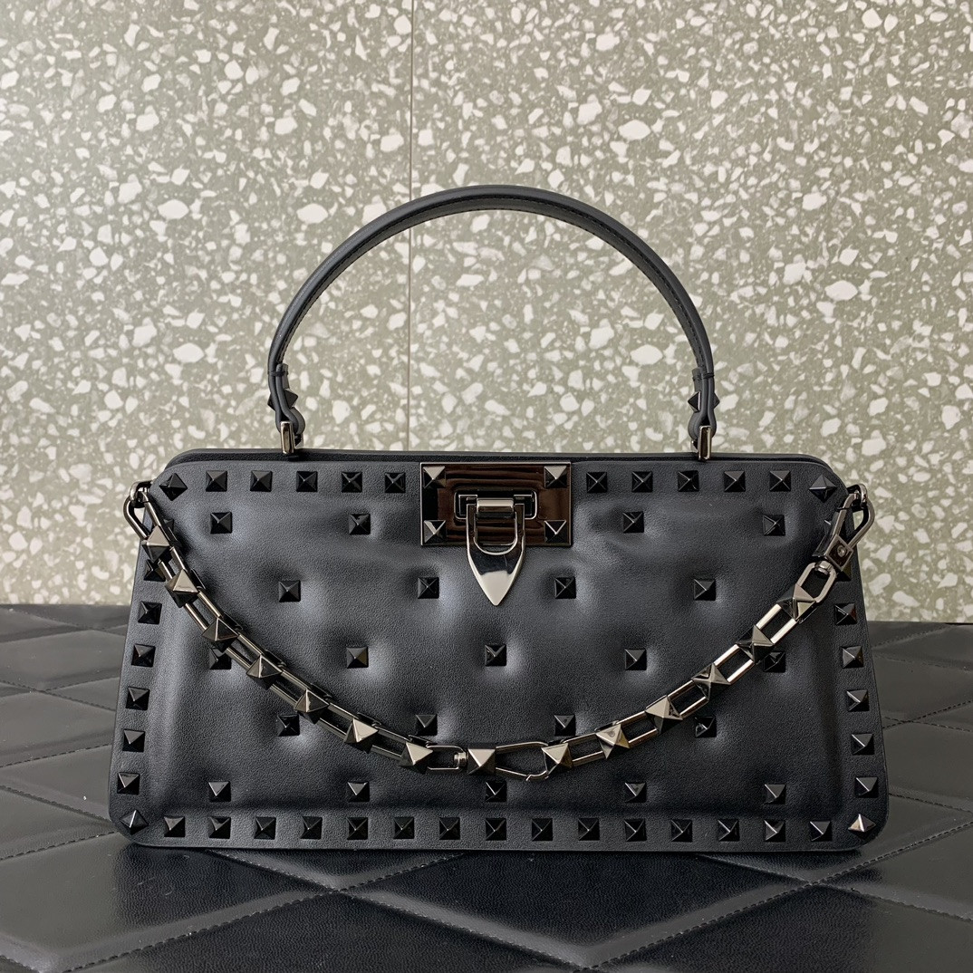 Va1e*ntin0 garavani rockstud 23 bag-28*14*8cm