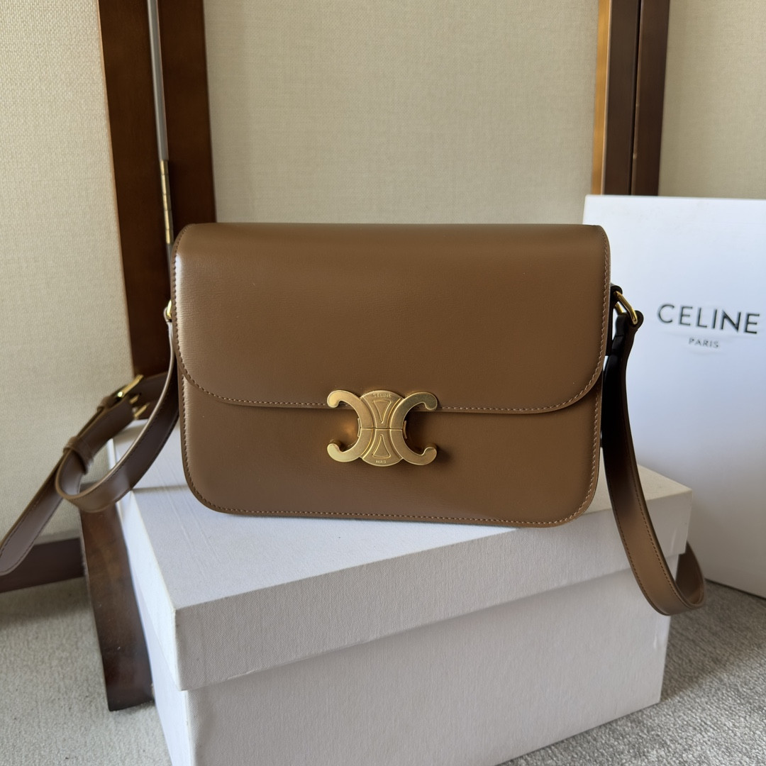 Celin Triomphe Shoulder Bag-22.5x16.5x7.5CM