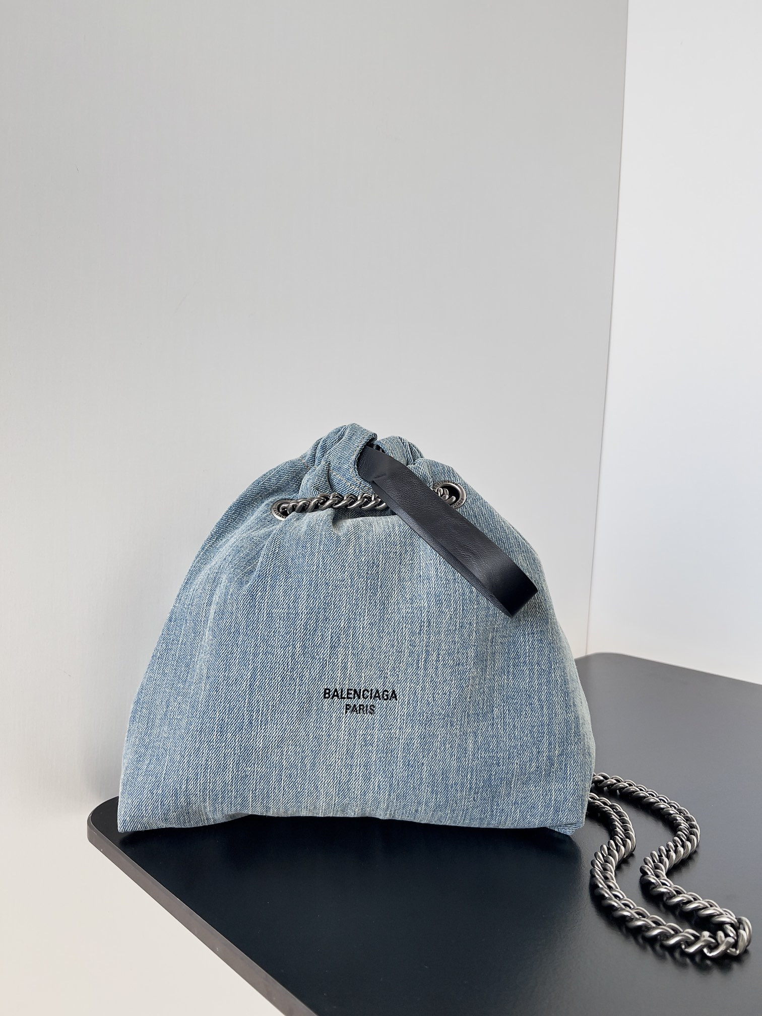Ba*len*cia*ga crush tote-23.9*25.9*9.9cm