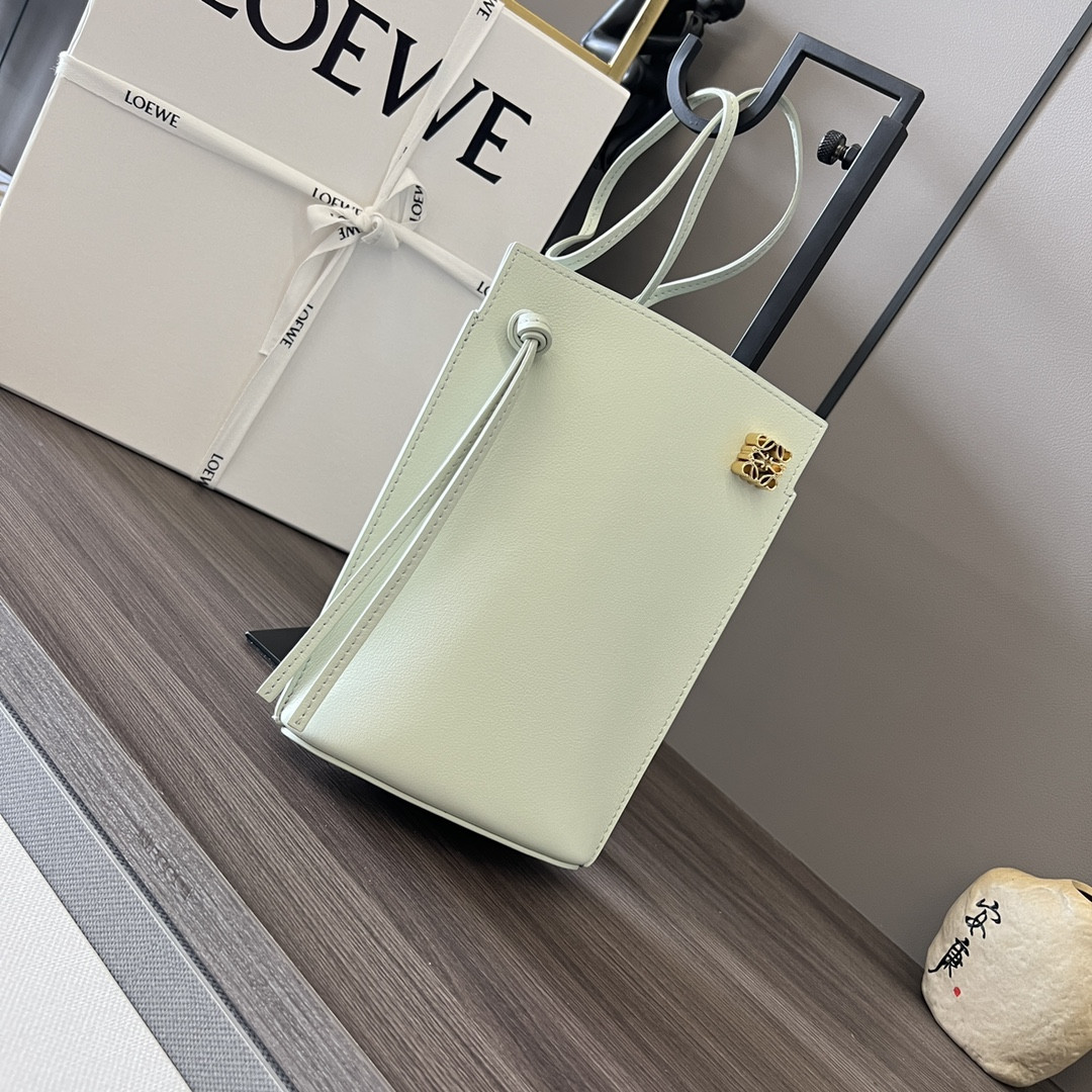 L0ew* dice pocket-21*15*5cm