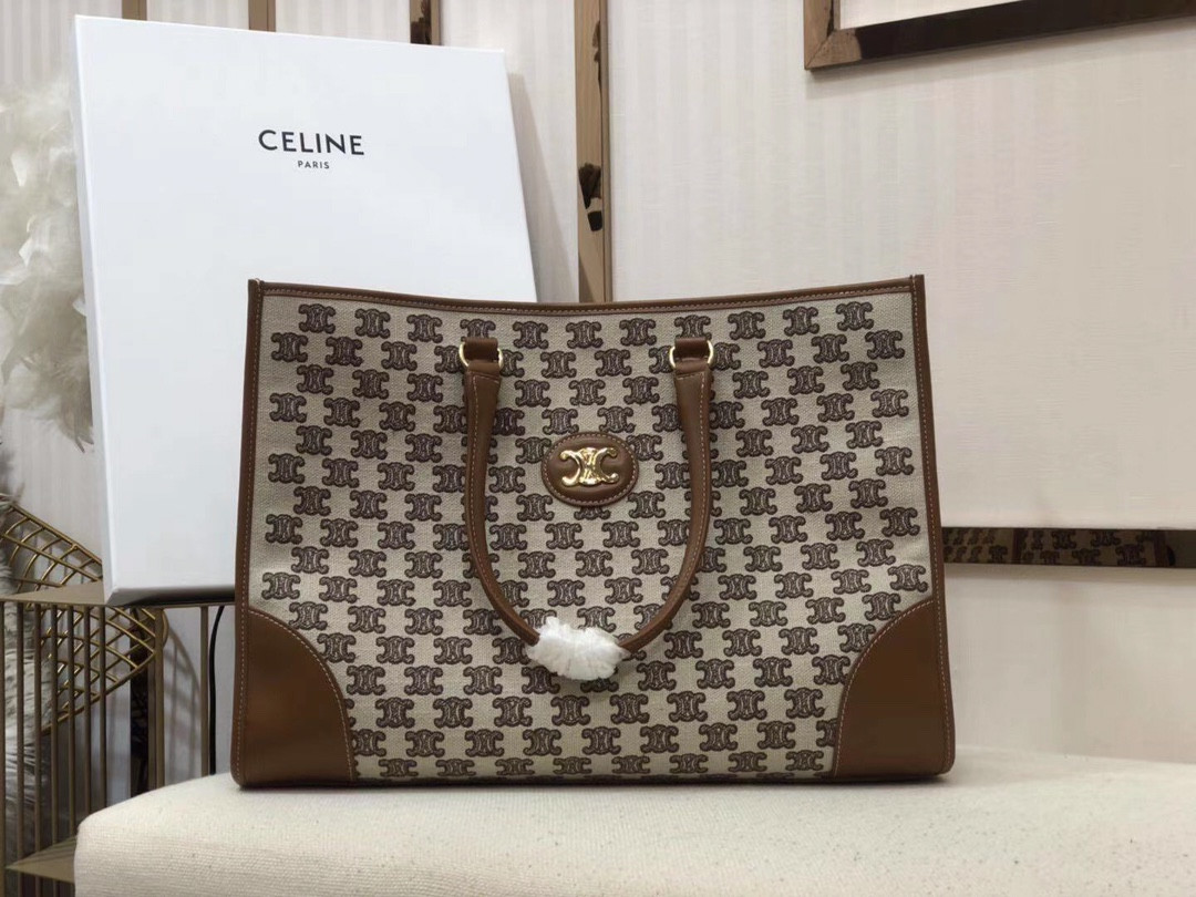 Celin Cabas Triomphe Tote-43*31* 15CM
