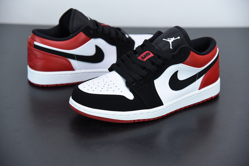 AIR JORDAN 1 LOW 