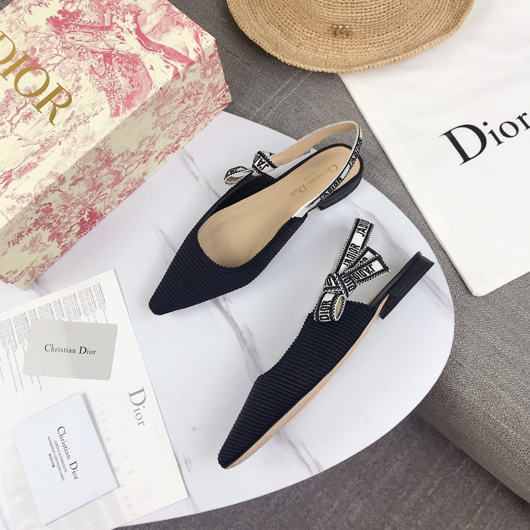 D*or flap shoes