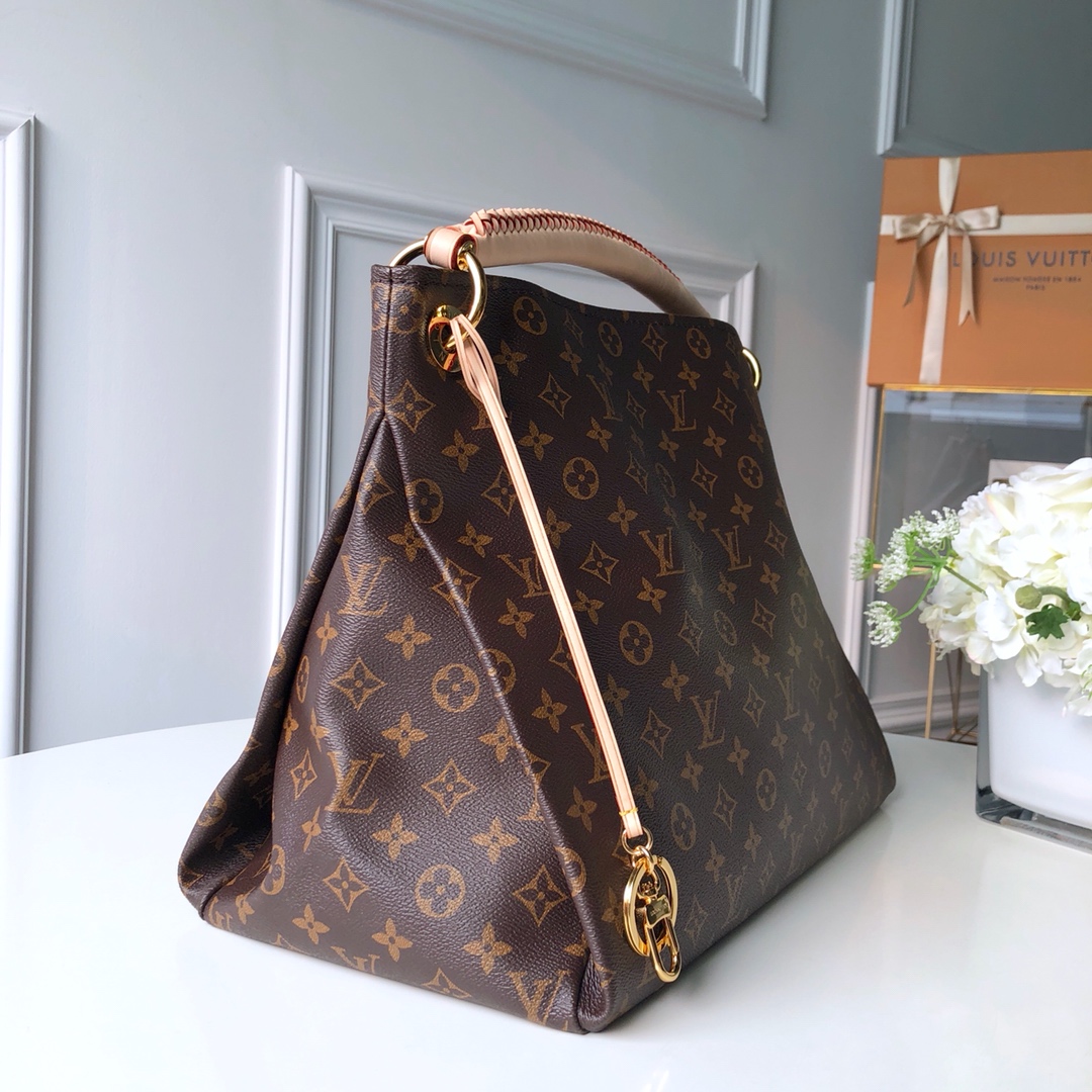 l0*is V*t0n artsy bag-46*32*24cm
