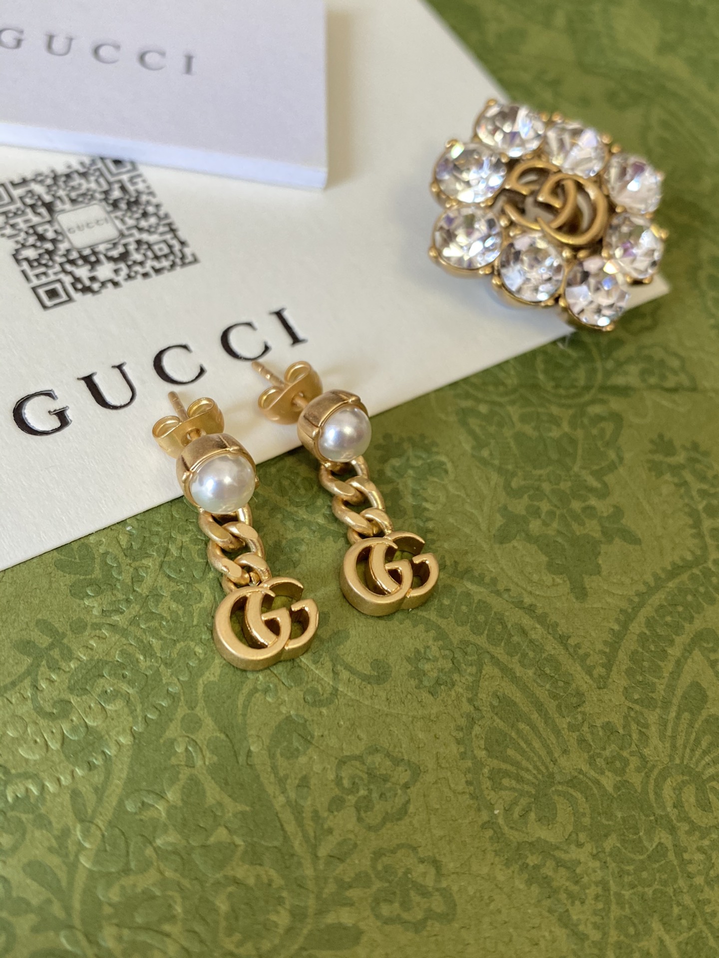 G*u*i 2021ss earring