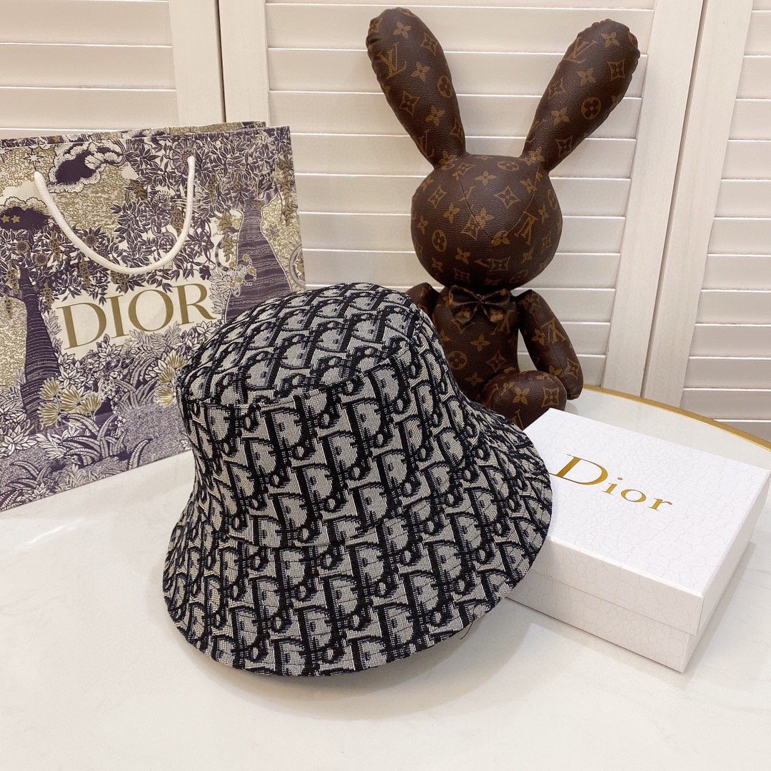 D*or hats