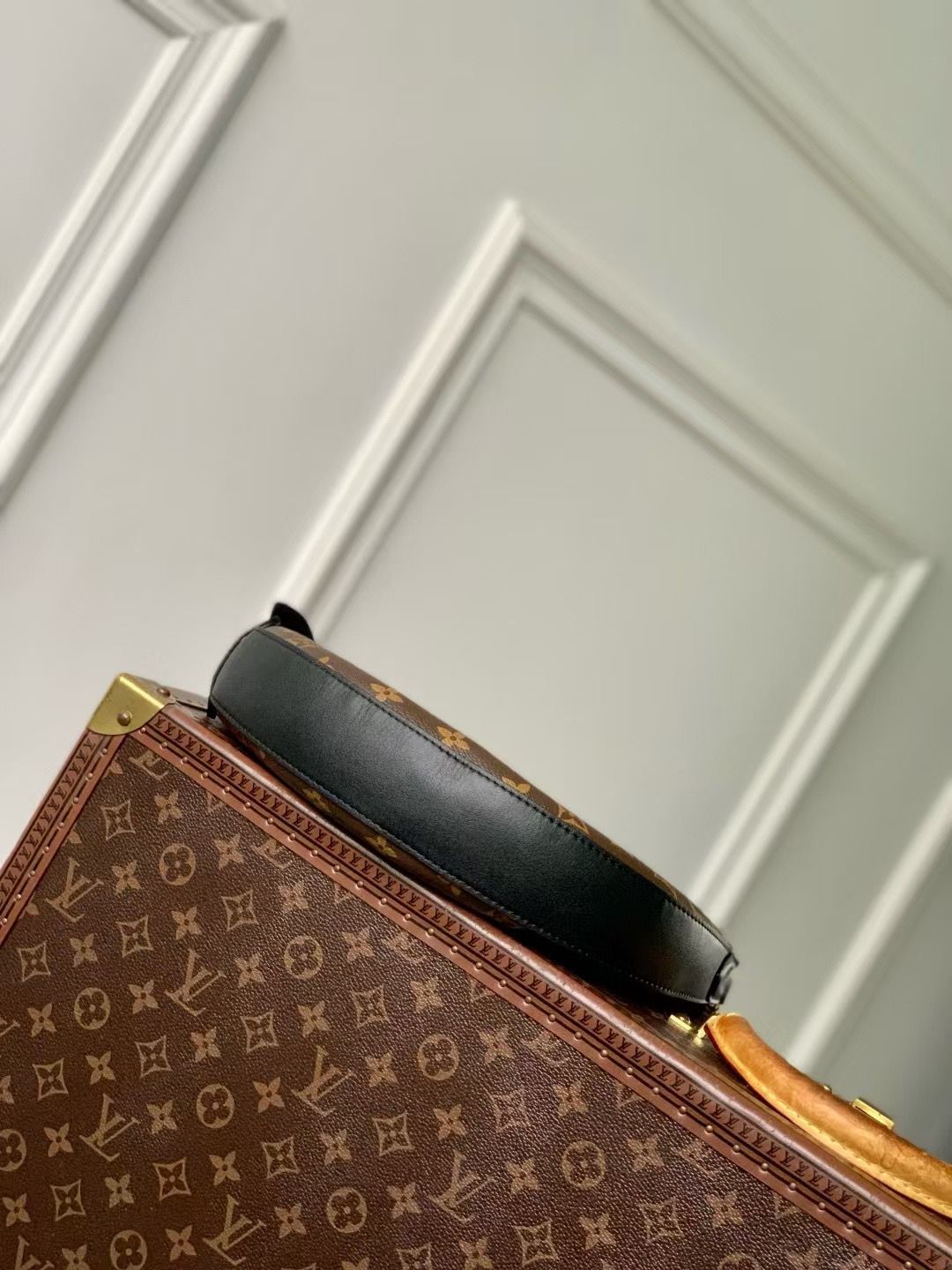 l0vis Vvtt0n monogram - women - handbags -28.5x19x5cm