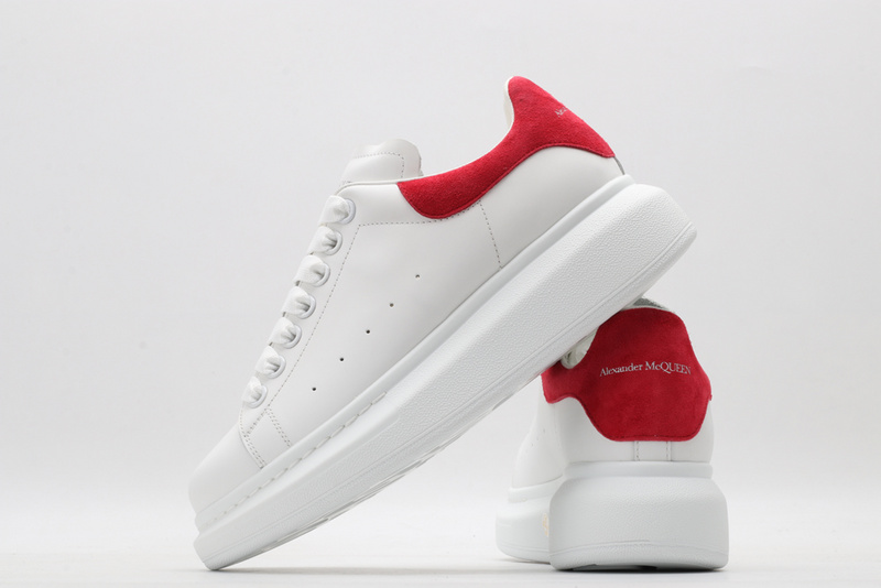 A1exa*der m*q*en sports shoes