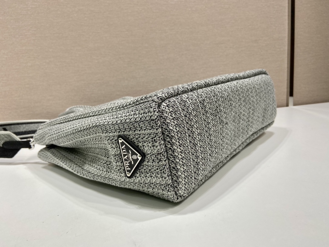 Pra*a 1ba342tote-27*18.5*10.5cm
