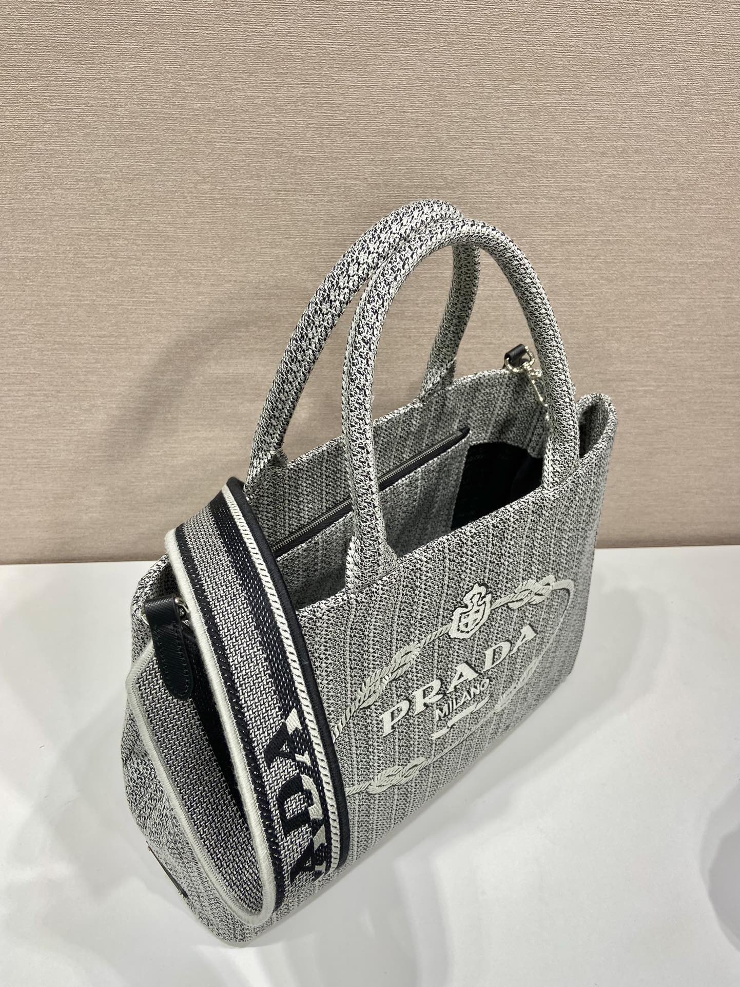 Pra*a 1ba342tote-27*18.5*10.5cm