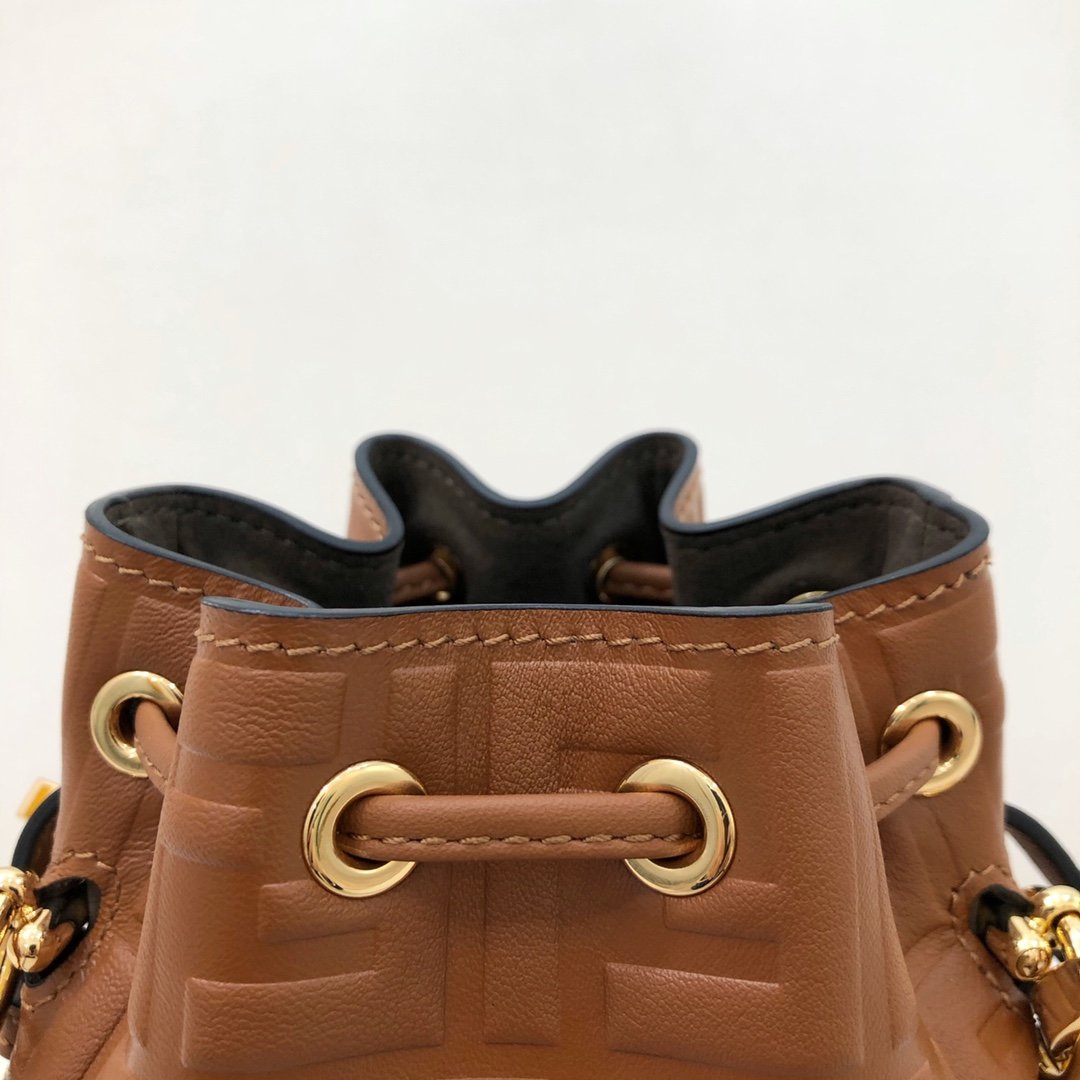 F**di mini mon tresor bag -12x18x10cm