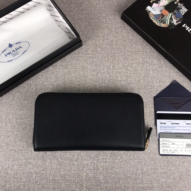 Pra*a wallet-20*10cm