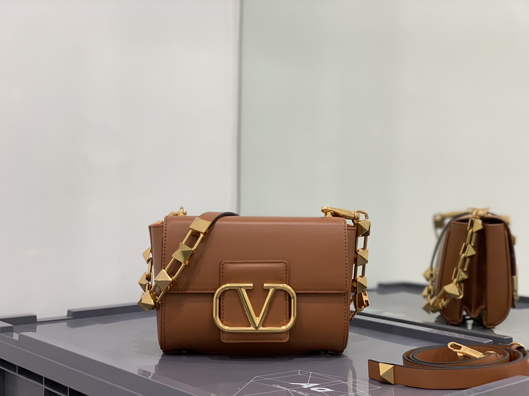 Va1e*ntin0 handbags-20*15*7cm