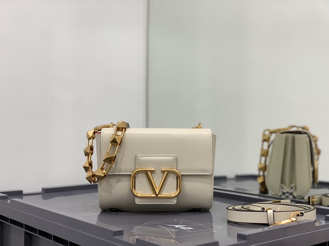 Va1e*ntin0 handbags-20*15*7cm