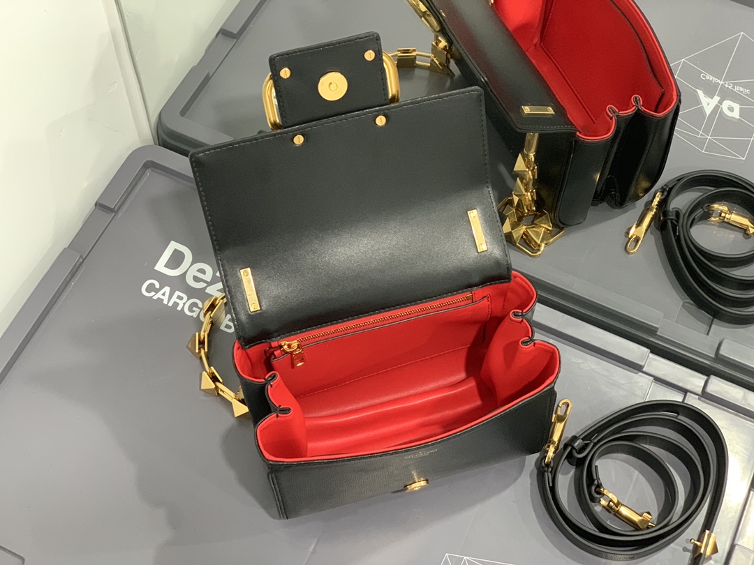 Va1e*ntin0 handbags-20*15*7cm