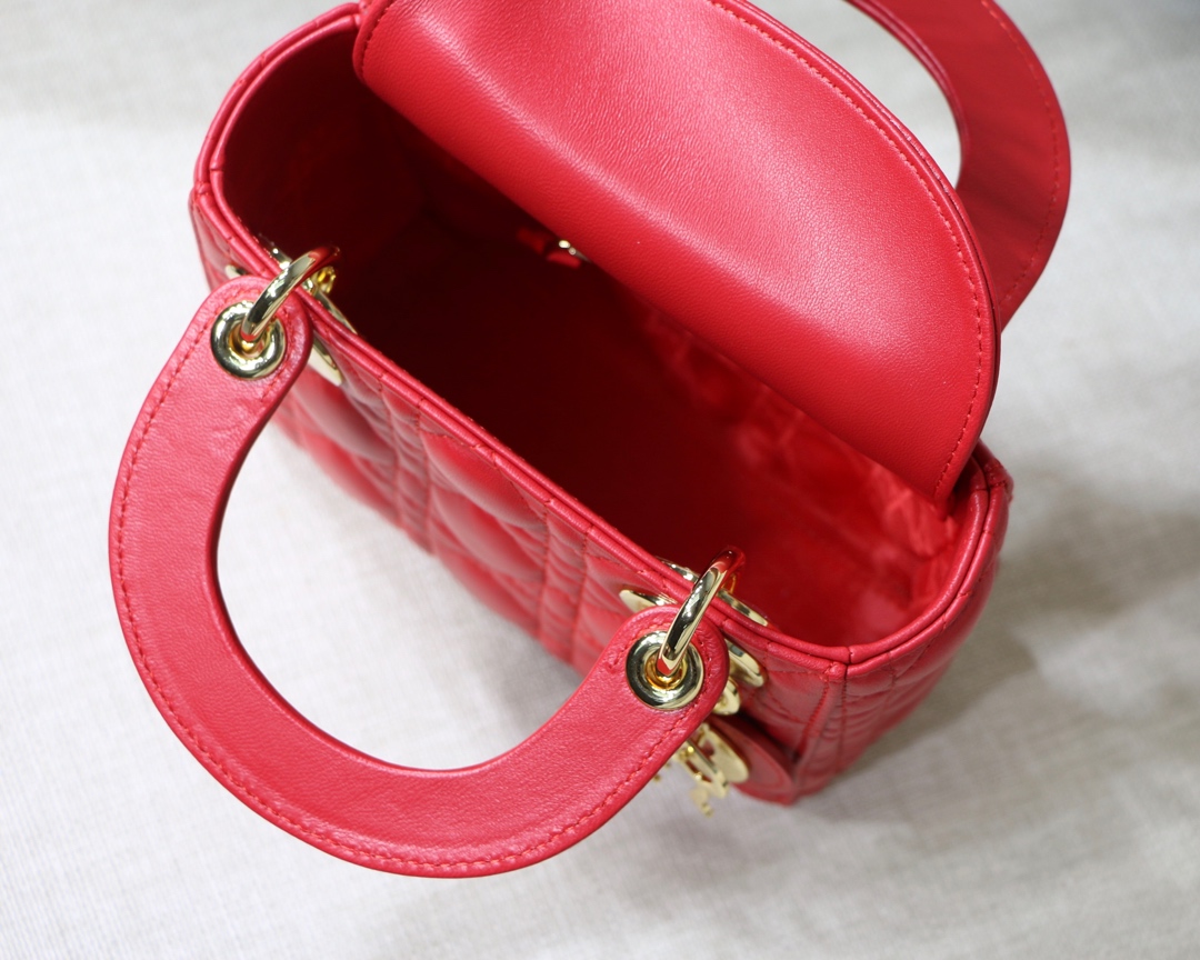 lady D*or mini-17*15*8cm